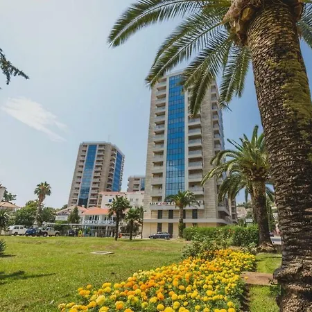 Blue Marlin Apartments Budva Exterior photo